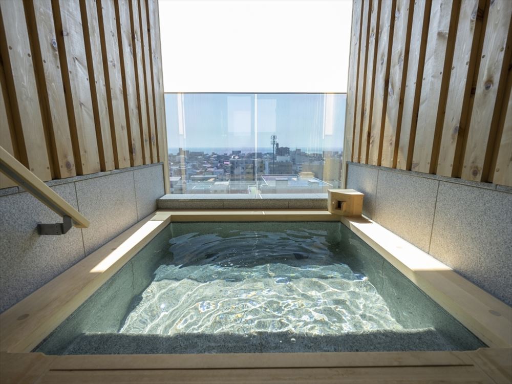 LA VISTA Hakodate Bay ANNEX_Private bath made of ”hinoki