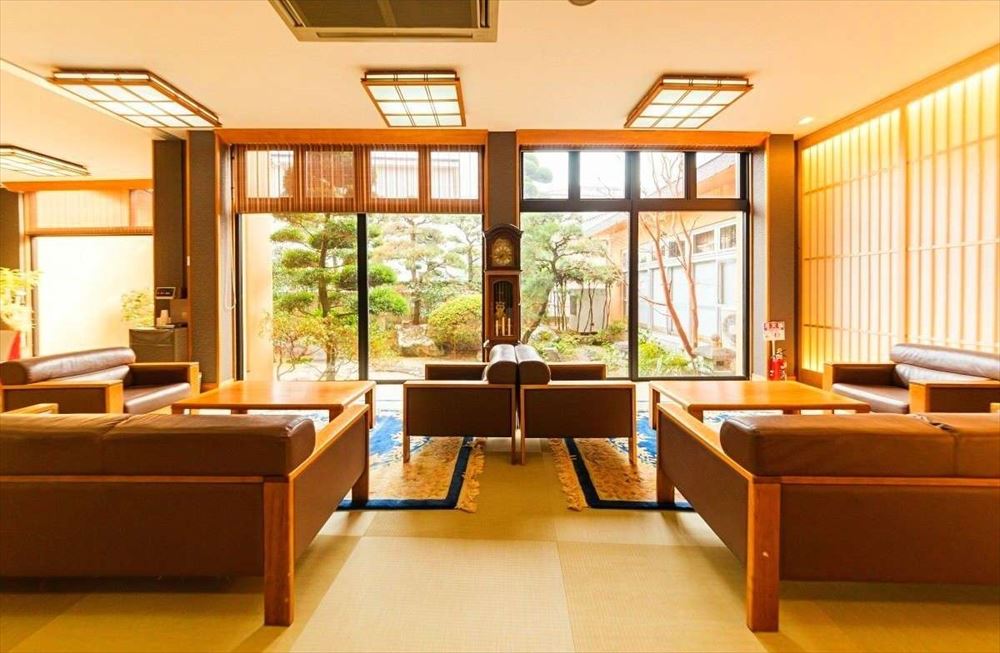 悠然之宿 東海_大堂俯瞰庭院