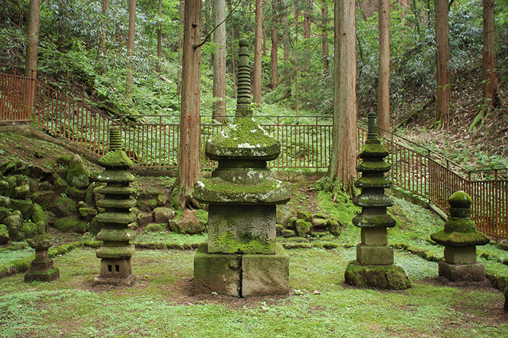 常楽寺の多宝塔は重要文化財